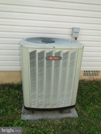 11305 Marbern Rd, Hagerstown, MD 21740 - photo 4