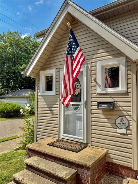 3115 2nd St NW, Canton, OH 44708 - photo 2