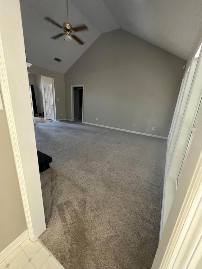 1330 Shadow Oak Dr, Evans, GA 30809 - photo 3