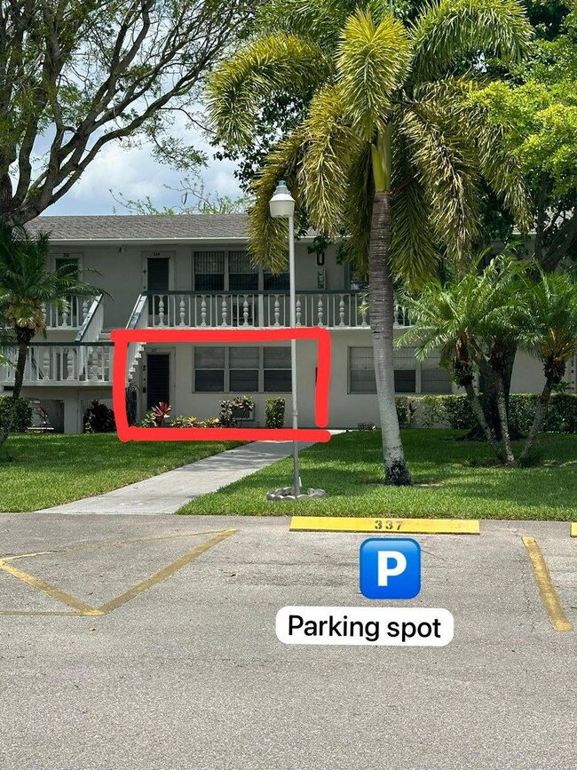 337 Windsor O, West Palm Beach, FL 33417 - photo 6