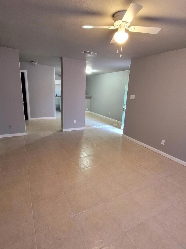 750 E Pecan St, Hurst, TX 76053 - photo 4