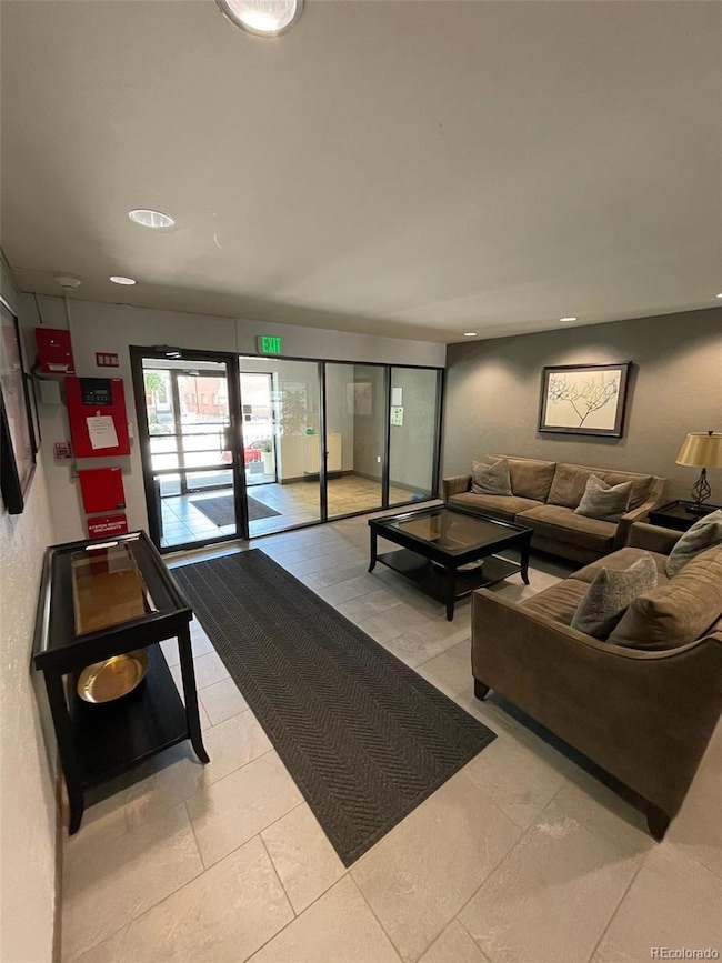 551 N Pearl St unit 106, Denver, CO 80203 - photo 2