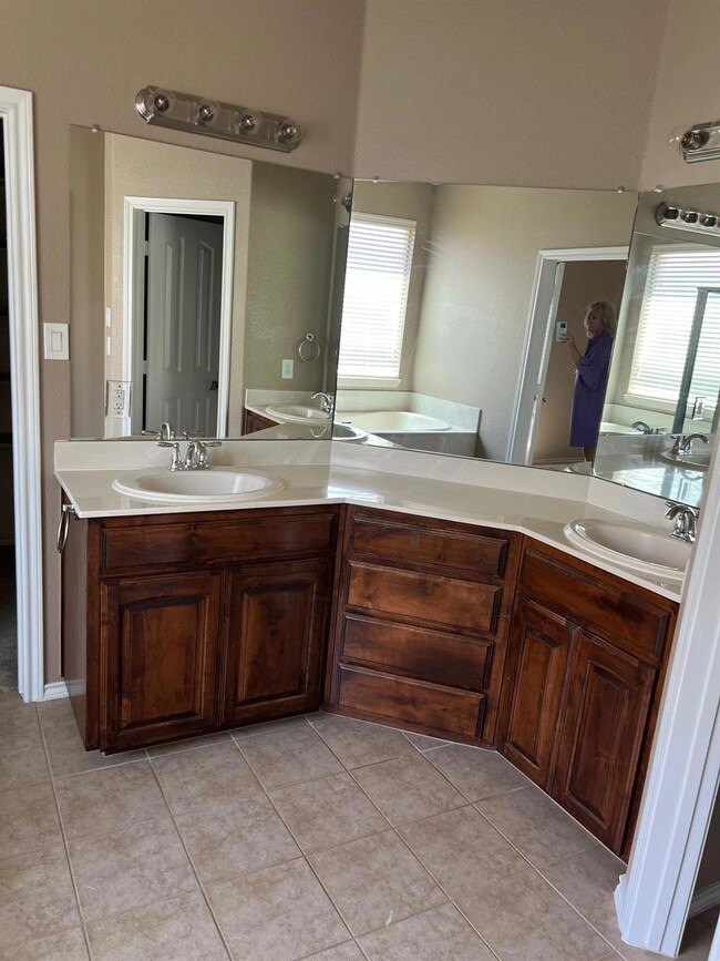 2229 Whitney Dr, Weatherford, TX 76087 - photo 7