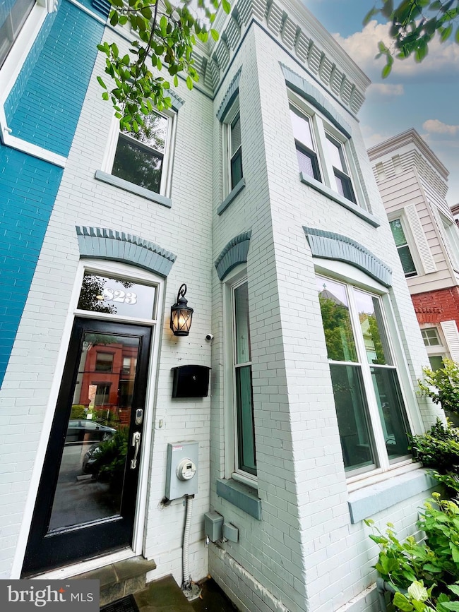 823 11th St NE, Washington, DC 20002 - photo 4