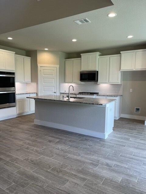 2612 Friendship Ln, Friendswood, TX 77546 - photo 3