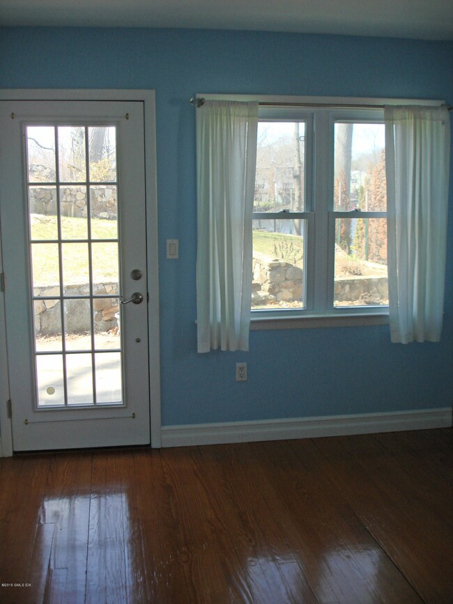 blue room