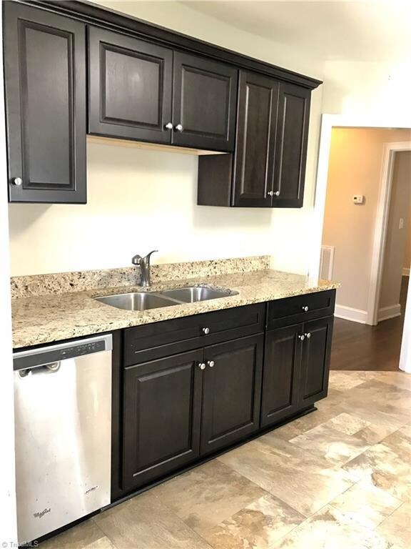 14540 Sunset Dr, Asheboro, NC 27205 - photo 4