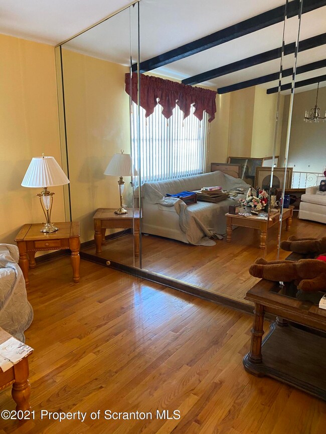 450 Kennedy Dr, Archbald, PA 18403 - photo 6