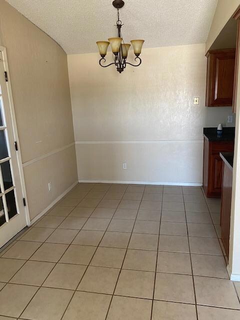 10636 Cuatro Vistas Dr unit A, El Paso, TX 79935 - photo 6