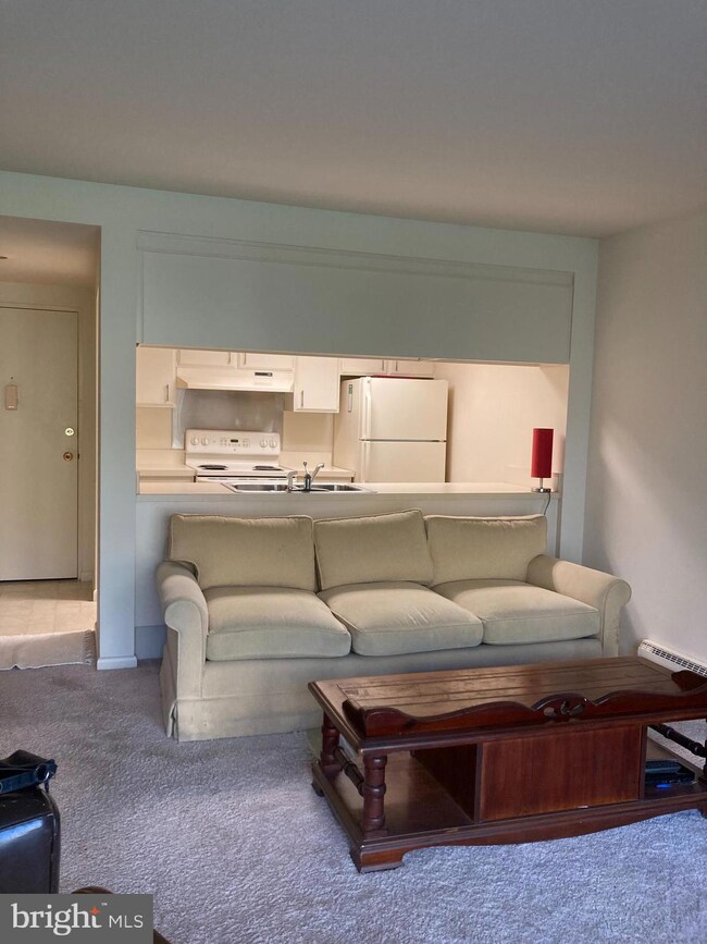 3312 Chiswick Ct unit 621A, Silver Spring, MD 20906 - photo 7