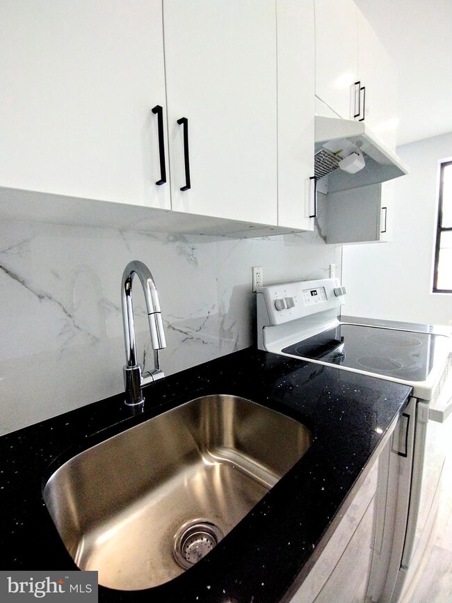 627 Main St unit 307, Honesdale, PA 18431 - photo 4