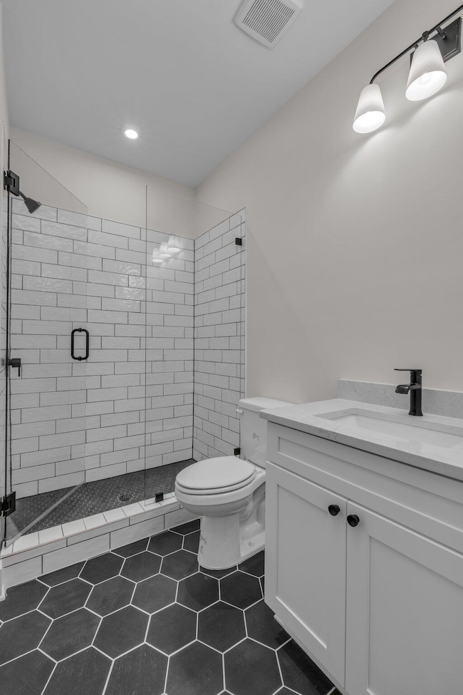 14-web-or-mls-2597-butlers-grn-cir