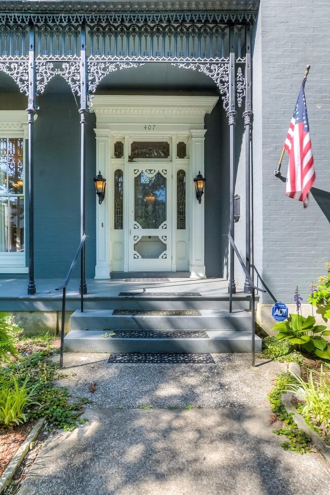 407 W Main St, Frankfort, KY 40601 - photo 4