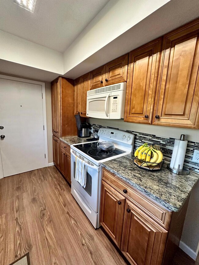 2011 S Seacrest Blvd unit A, Boynton Beach, FL 33435 - photo 3