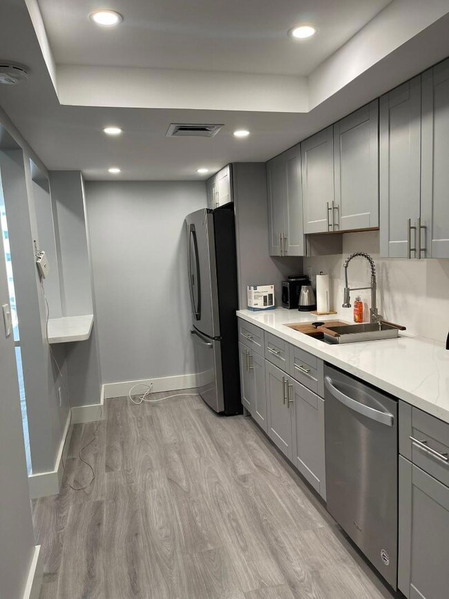 18061 Biscayne Blvd unit 1202, Aventura, FL 33160 - photo 5