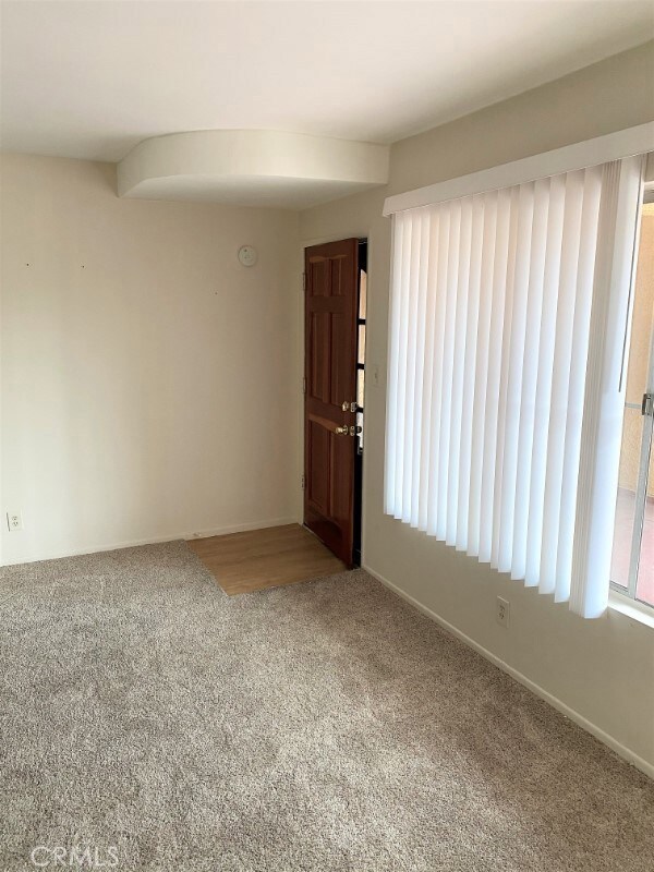 2115 Placentia Ave unit 37, Costa Mesa, CA 92627 - photo 5