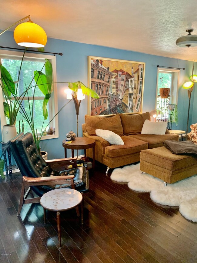 161 Birch Leaf Dr, Milford, PA 18337 - photo 6