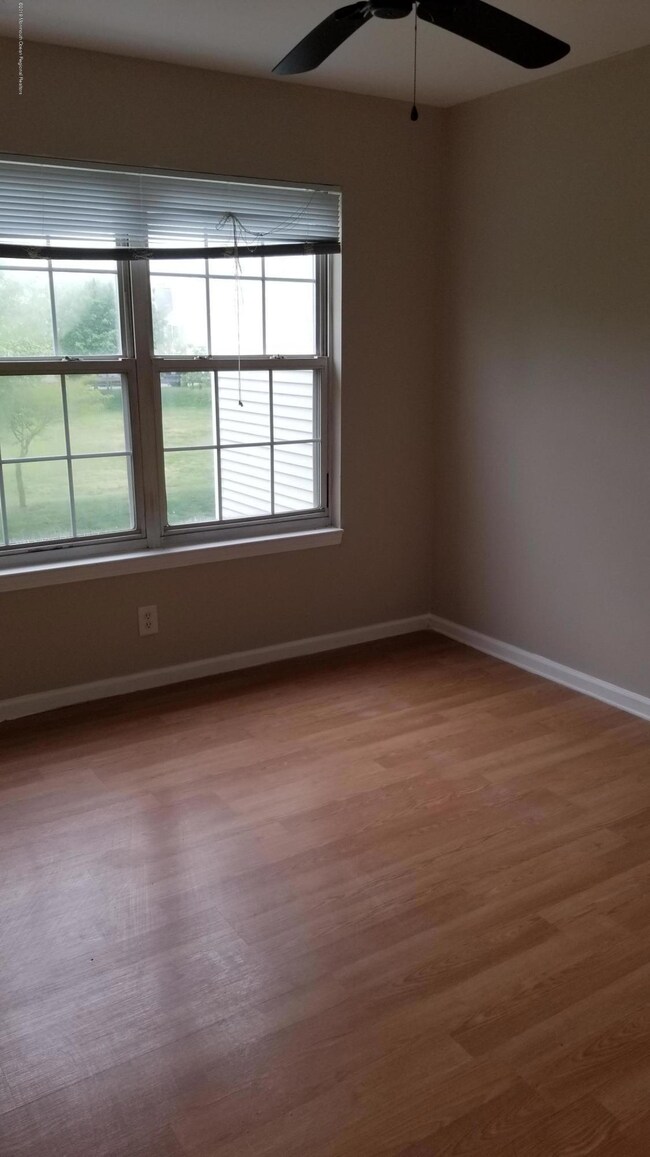 35 Durant Ave, Holmdel, NJ 07733 - photo 7