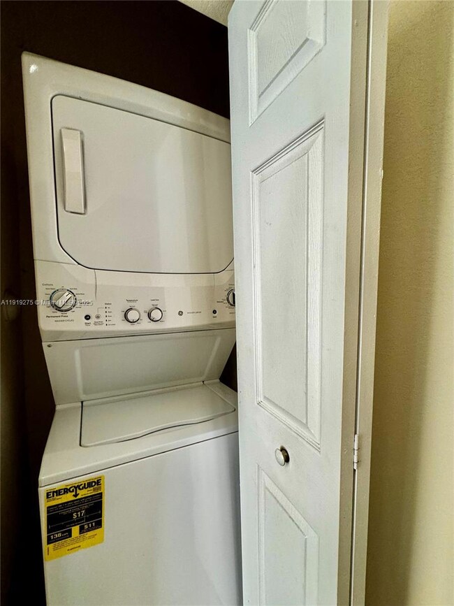 9575 SW 171st Path unit 9575, Miami, FL 33196 - photo 5