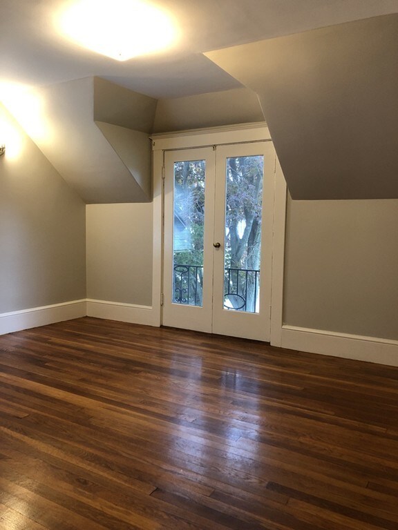 16 Buchanan Cir unit 2, Lynn, MA 01902 - photo 4