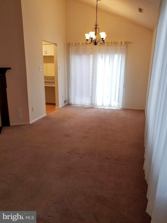 508B Cypress Point Cir, Mount Laurel, NJ 08054 - photo 5