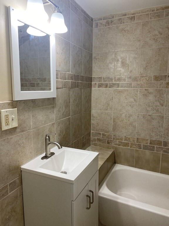 26 Alpine St unit 2, Roxbury, MA 02119 - photo 6