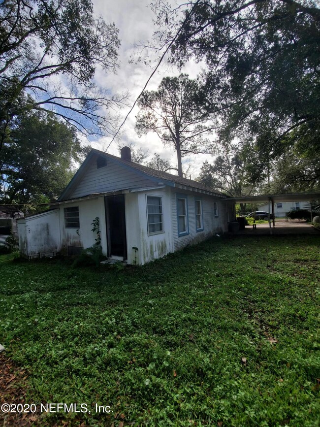 5523 Carder St, Jacksonville, FL 32205 - photo 7