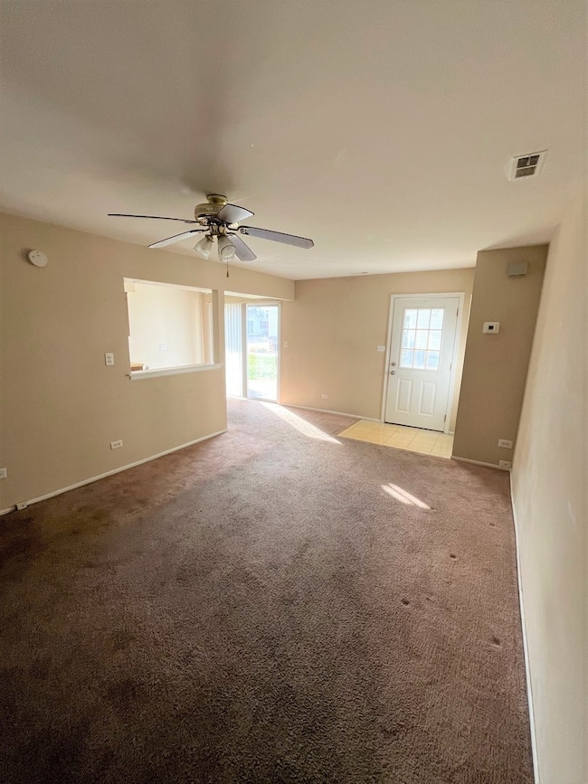 334 Joan Ct unit B, Bartlett, IL 60103 - photo 7