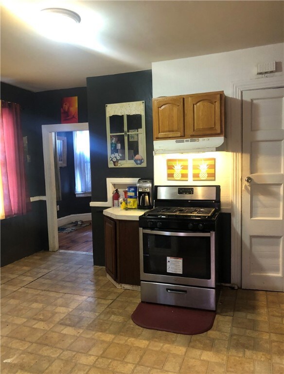 175 Ohio Ave, Providence, RI 02905 - photo 3