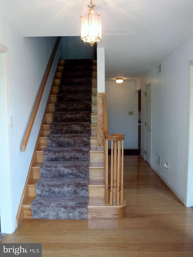 2730 Fillmore Dr, Chambersburg, PA 17201 - photo 4