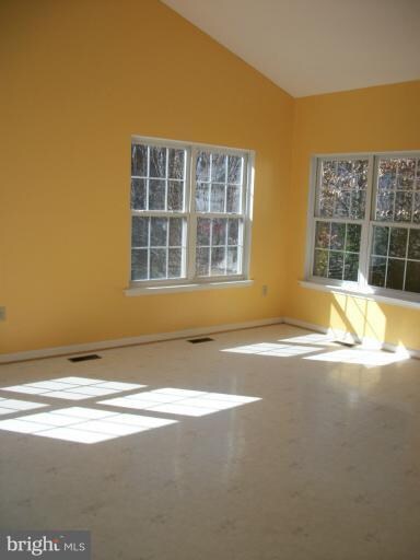 14520 Delcastle Dr, Bowie, MD 20721 - photo 3