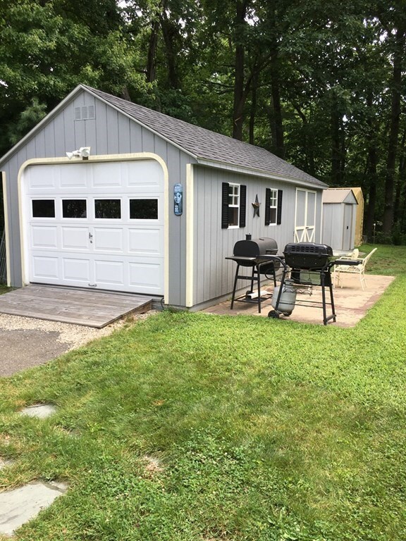 19 Craig St, Springfield, MA 01108 - photo 5