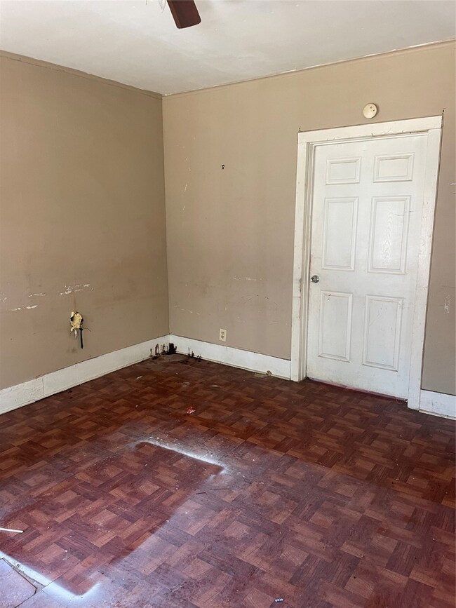 7303 Shotwell St, Houston, TX 77028 - photo 6