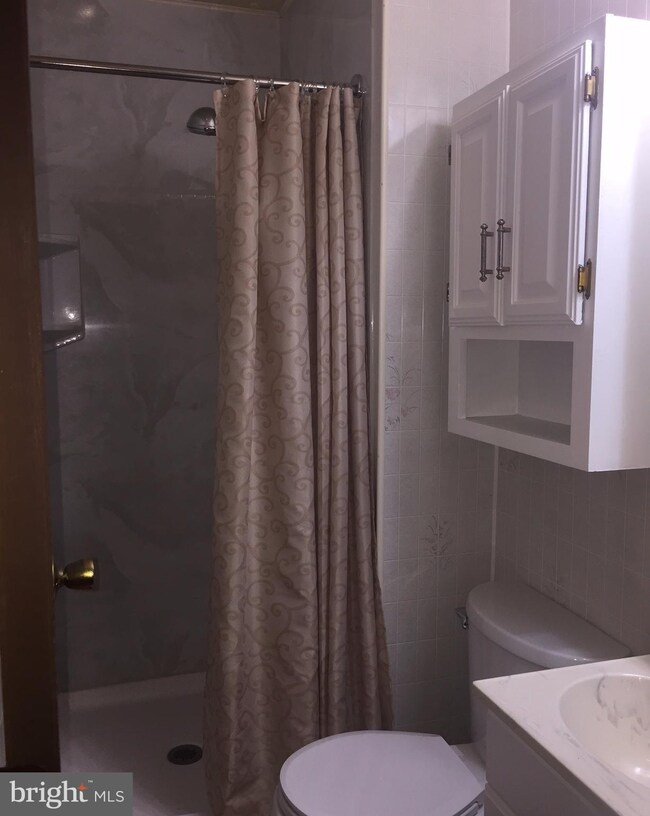 570 Jamestown Ct, Edgewood, MD 21040 - photo 5