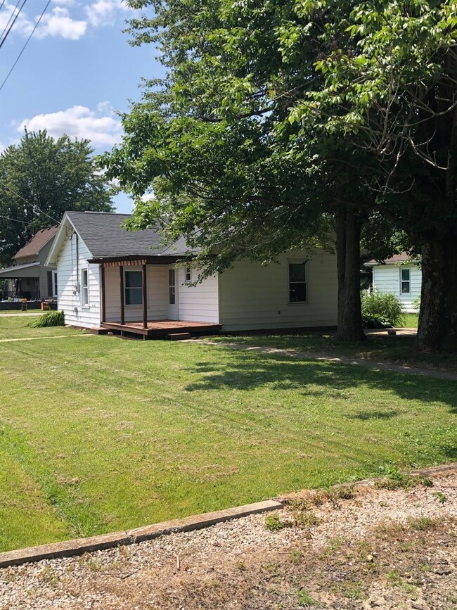206 N Lynn St, Osgood, IN 47037 - photo 3