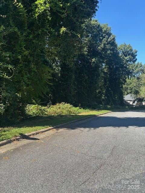 821 & 831 16th Avenue Ln NW, Hickory, NC 28601 - photo 3