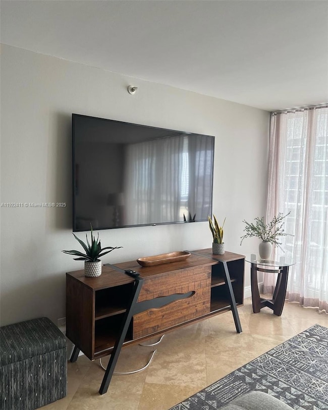 The Grand unit A-1856, Miami, FL 33132 - photo 6