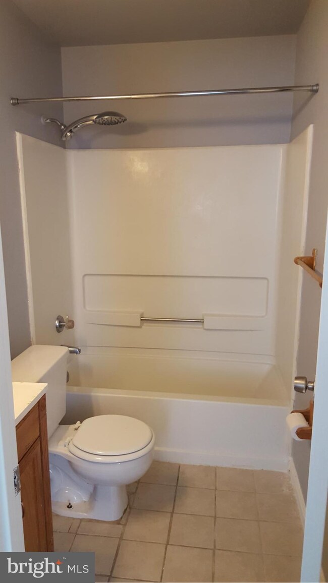 6708 Milltown Ct unit 6708, District Heights, MD 20747 - photo 3