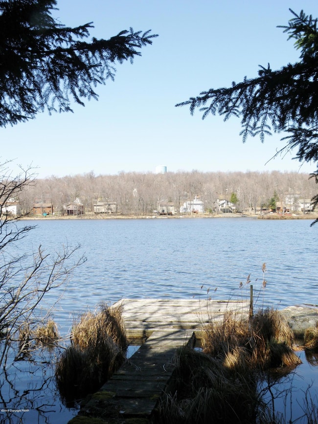 1439 Waterfront Dr, Tobyhanna, PA 18466 - photo 4