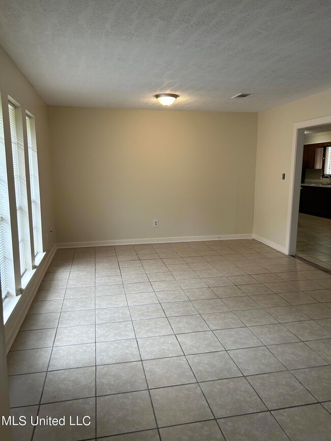 3445 - Living area