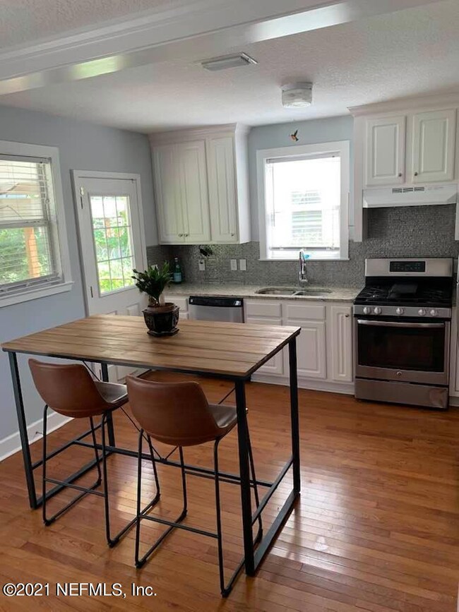 2967 Collier Ave, Jacksonville, FL 32205 - photo 4