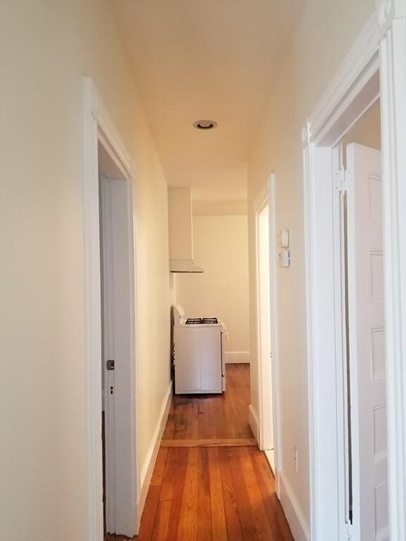 21 Newport St unit 2, Dorchester, MA 02125 - photo 7