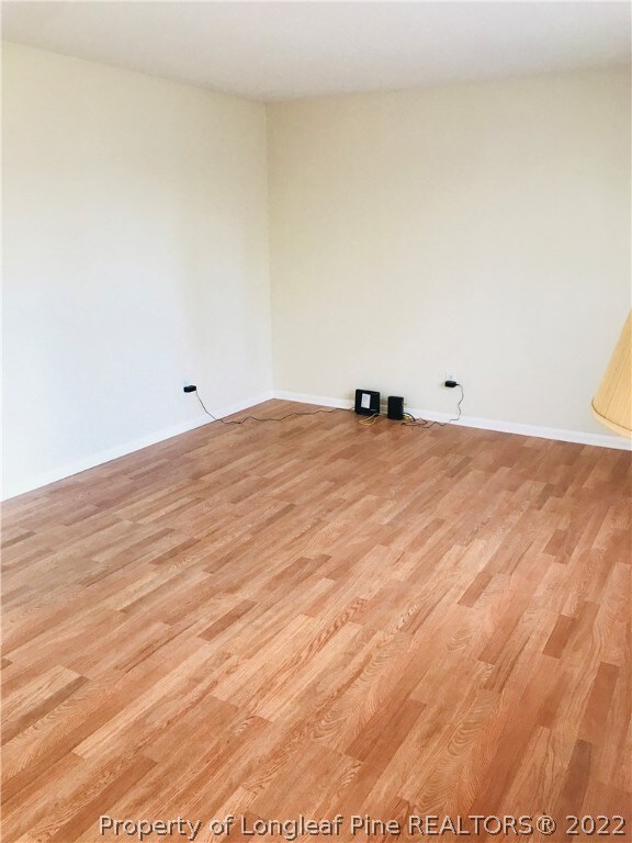 7566 Jennings Ln unit 2, Fayetteville, NC 28303 - photo 3