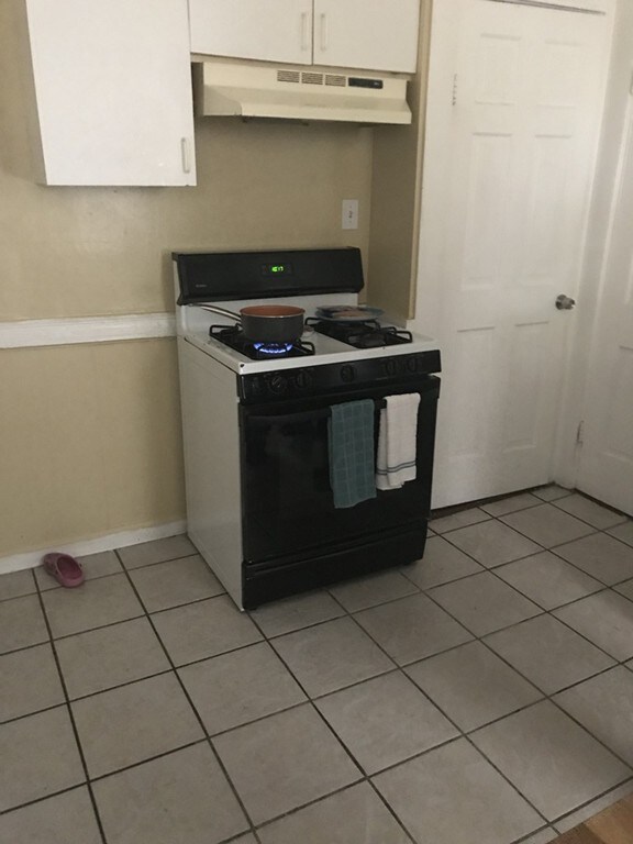 13 Alston St, Somerville, MA 02143 - photo 6