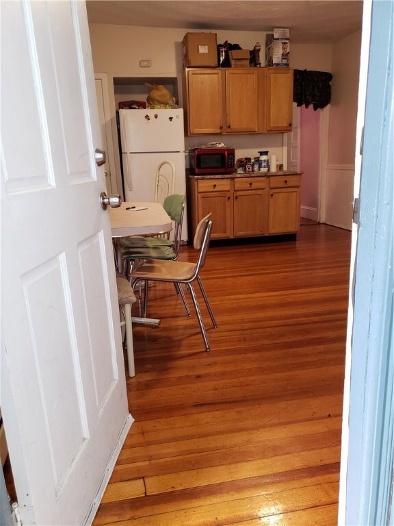 142 Harrison St, Pawtucket, RI 02860 - photo 6