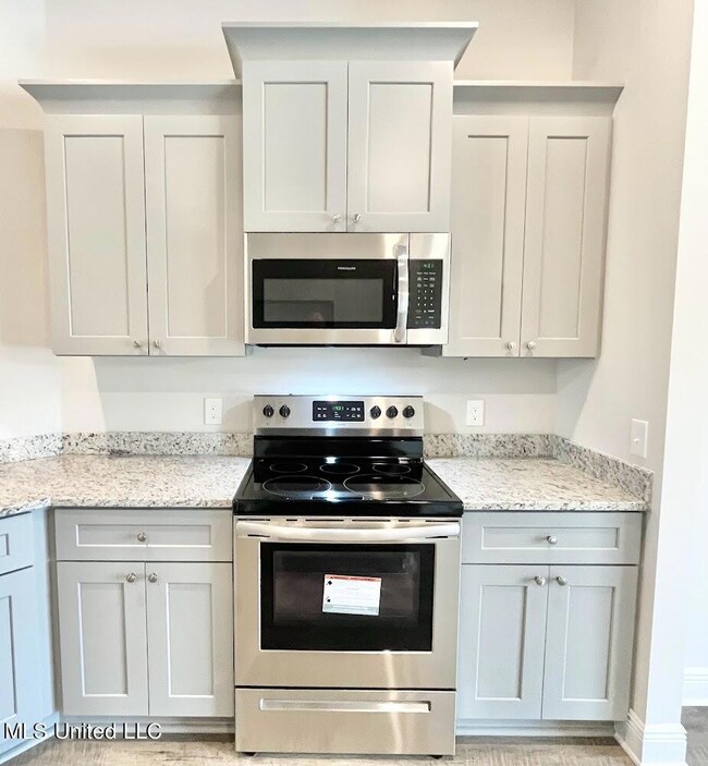 106 Kitchen 2
