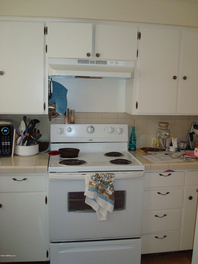 1649 El Prado Rd unit 107, Jacksonville, FL 32216 - photo 4