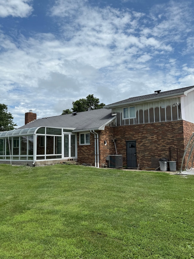 8323 E Briney Rd, Ipava, IL 61441 - photo 7