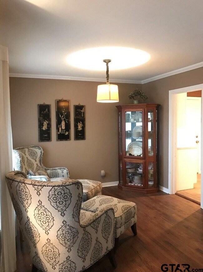 722 722 E Watkins, Tyler, TX 75701 - photo 6