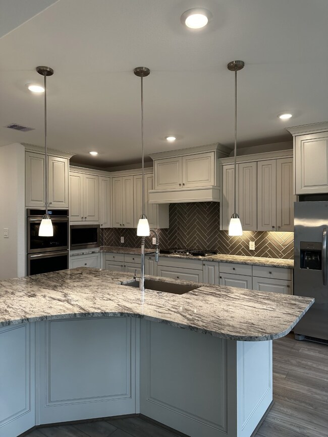 1819 Woodtrace Blvd, Pinehurst, TX 77362 - photo 4